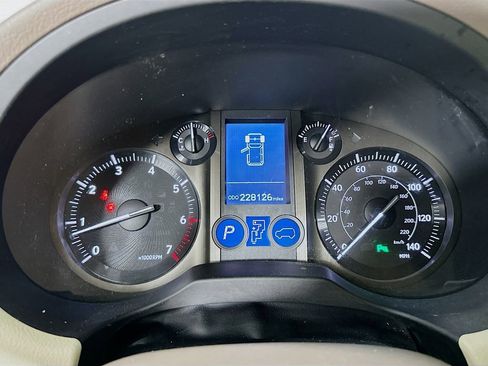Used 2015 Lexus GX 460 w/ Premium Package AWD/4WD image 12