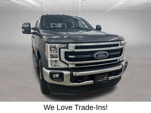 Used 2020 Ford F350 Lariat w/ Lariat Value Package AWD/4WD image 3