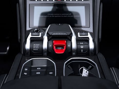 Used 2023 Lamborghini Urus S image 38