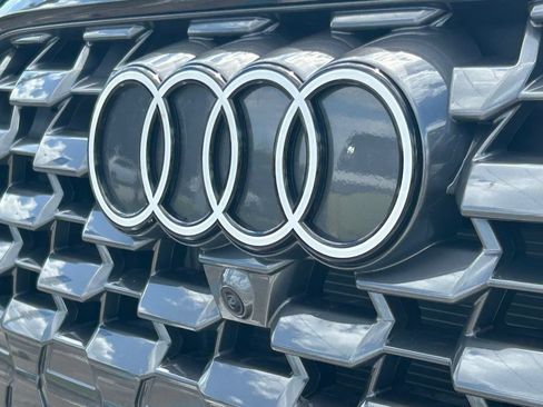 Used 2025 Audi Q5 Premium Plus w/ Premium Plus AWD/4WD image 45