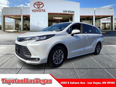Used 2025 Toyota Sienna XLE