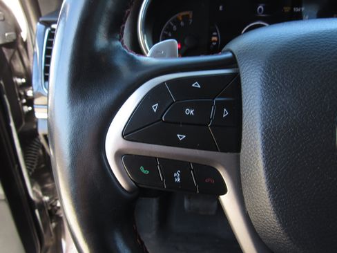 Used 2021 Jeep Grand Cherokee Trailhawk w/ Premium Lighting Group AWD/4WD image 27