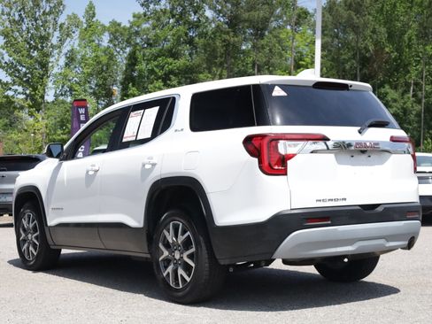 Used 2021 GMC Acadia SLE w/ LPO, Floor Liner Package FWD image 3