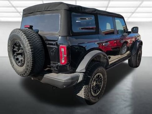 Used 2022 Ford Bronco Badlands image 2