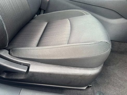 Used 2025 Nissan Altima 2.5 SV FWD image 18