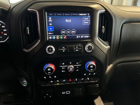 Used 2022 GMC Sierra 1500 AT4 w/ AT4 Premium Package AWD/4WD image 26