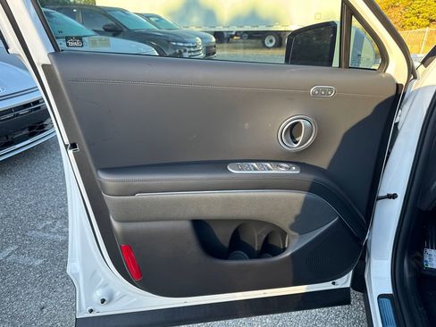 New 2026 Hyundai Palisade Calligraphy FWD image 11