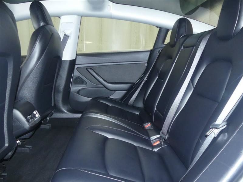 Used 2021 Tesla Model 3 Long Range AWD/4WD image 19