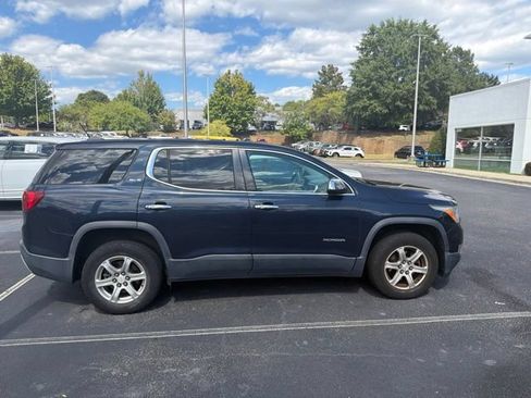 Used 2017 GMC Acadia SLE FWD image 8