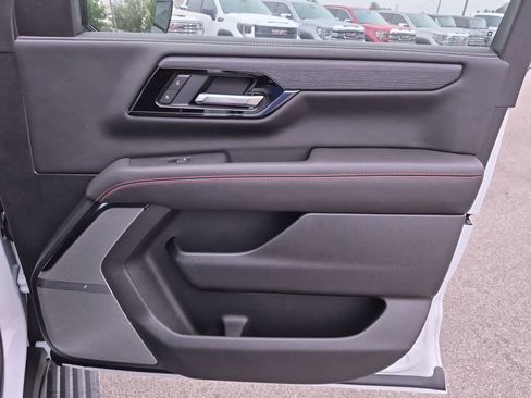New 2026 GMC Yukon XL AT4 Ultimate AWD/4WD image 42