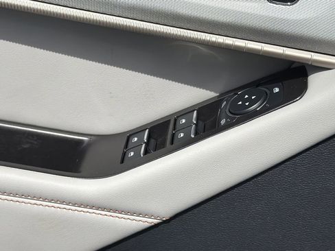 New 2026 Ford Explorer Active image 22