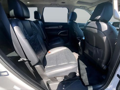 Used 2022 Kia Telluride SX w/ SX Prestige Package AWD/4WD image 21