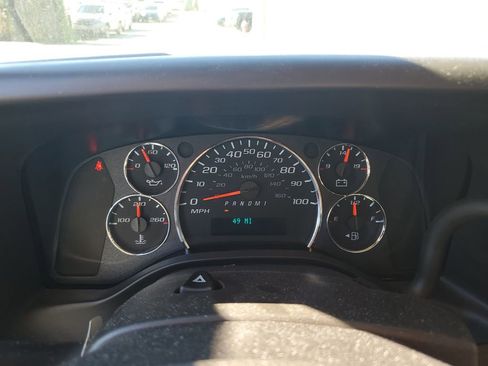 New 2025 Chevrolet Express 3500 w/ Power Convenience Package image 24