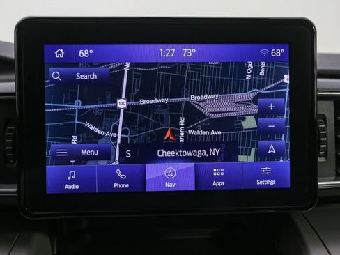 Used 2023 Ford Explorer XLT w/ Equipment Group 202A AWD/4WD image 25