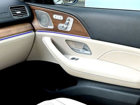 Used 2024 Mercedes-Benz GLE 350 4MATIC image 26