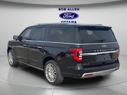 Used 2022 Ford Expedition Max Platinum image 4