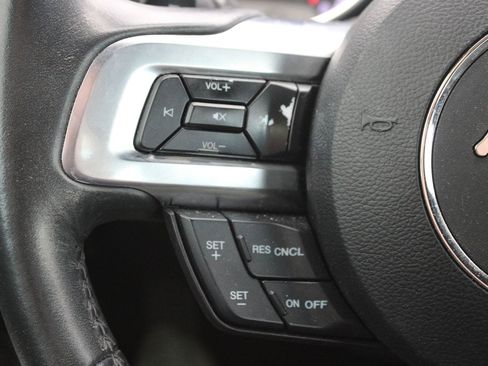 Used 2020 Ford Mustang Premium RWD image 13