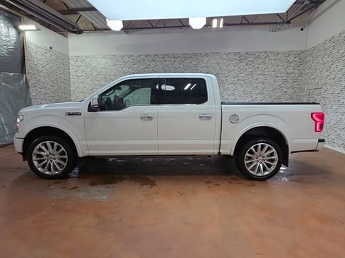 Used 2020 Ford F150 Limited w/ Trailer Tow Package image 4