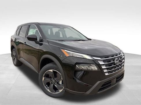 New 2026 Nissan Rogue SV w/ Cold Weather Package FWD image 2