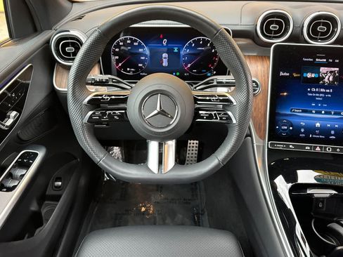 Certified 2026 Mercedes-Benz GLC 300 4MATIC image 13