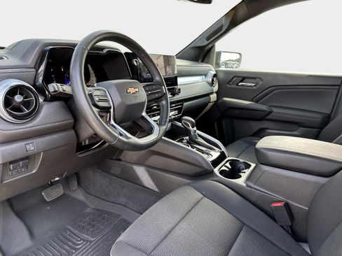 Used 2023 Chevrolet Colorado LT w/ LT Convenience Package II image 33