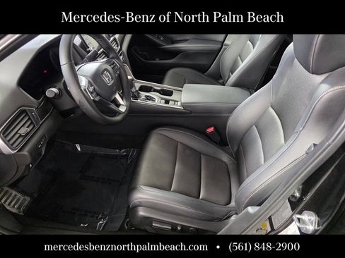 Used 2022 Honda Accord Sport image 9