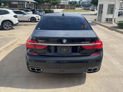 Used 2018 BMW M760i xDrive AWD/4WD image 5