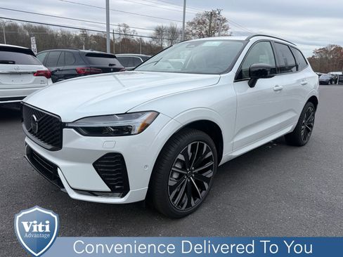 New 2026 Volvo XC60 B5 Ultra w/ Protection Package Premier image 4