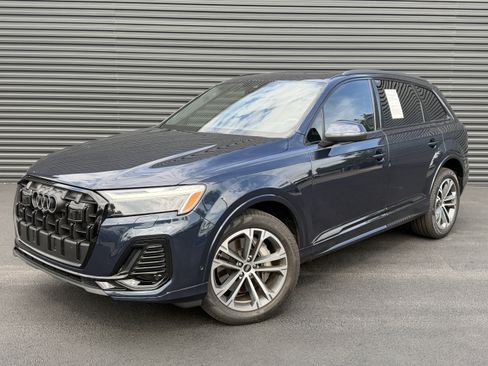 Used 2025 Audi Q7 2.0T Premium Plus AWD/4WD image 1