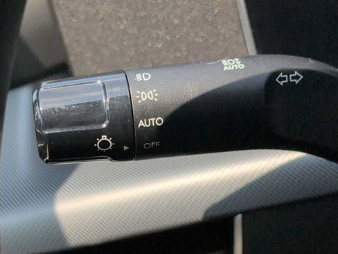 Used 2025 Hyundai Sonata SEL FWD image 26