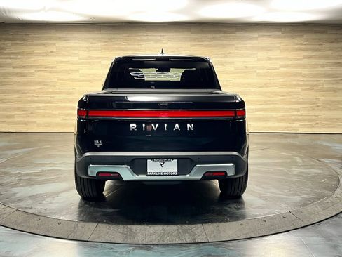 Used 2023 Rivian R1T Adventure Dual AWD/4WD image 19