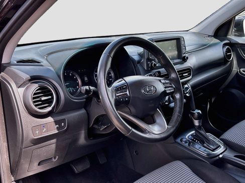 Used 2021 Hyundai Kona SEL FWD image 9