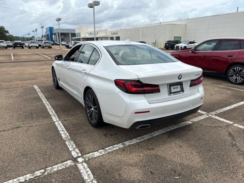 Certified 2023 BMW 530i w/ Premium Package RWD image 7