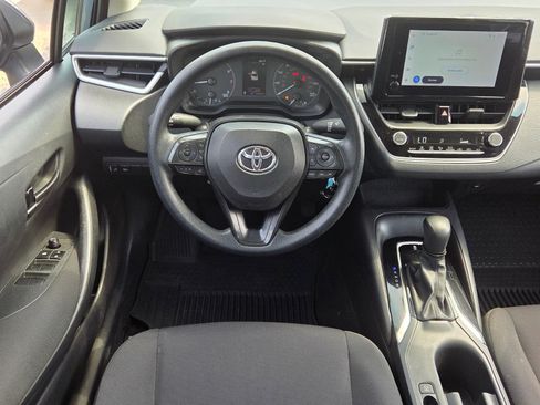 Used 2023 Toyota Corolla LE FWD image 7