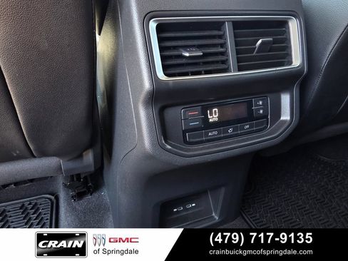 Used 2024 Volkswagen Atlas SE AWD/4WD image 28