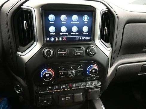 Used 2021 Chevrolet Silverado 1500 LT Trail Boss w/ Convenience Package II AWD/4WD image 17