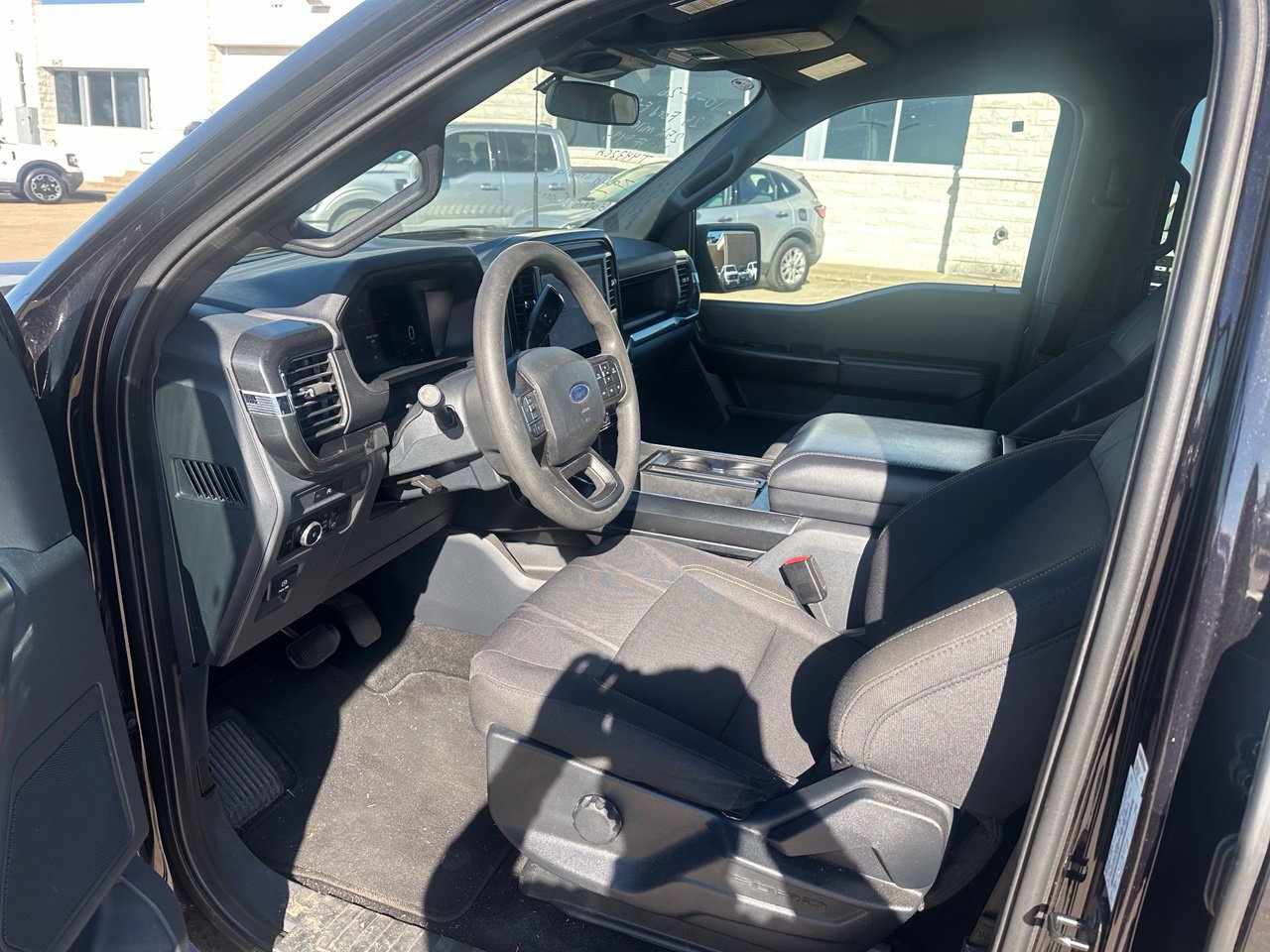 Used 2025 Ford F150 STX w/ Equipment Group 200A RWD image 20