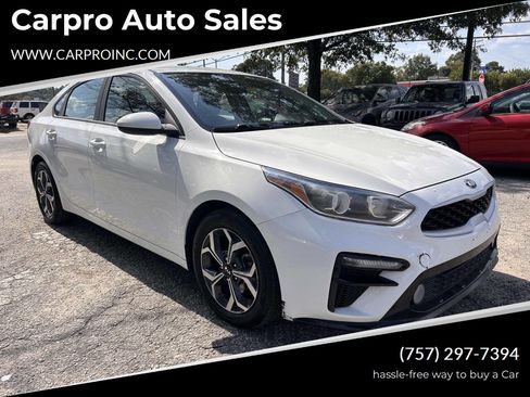 Used 2019 Kia Forte LXS image 1