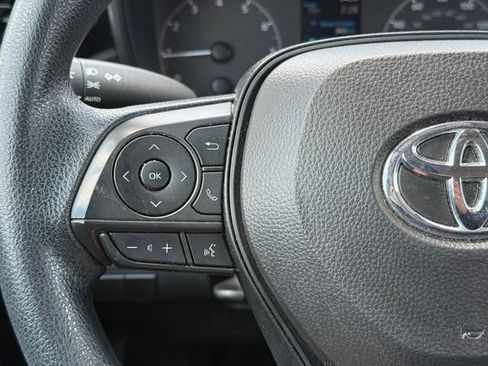 Used 2024 Toyota Corolla LE FWD image 22