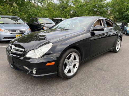 Used 2011 Mercedes-Benz CLS 550 image 1