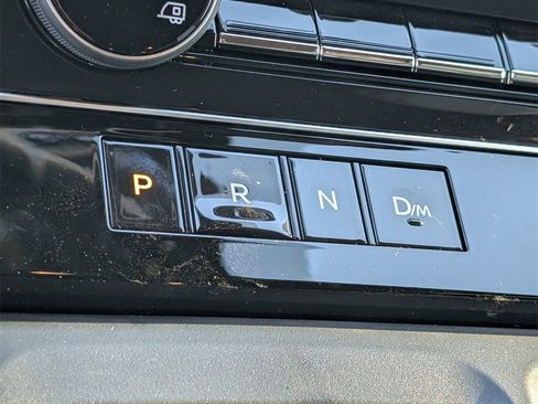 New 2026 Nissan Armada SL image 17