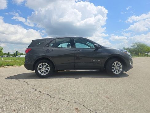 Used 2019 Chevrolet Equinox LS FWD image 15