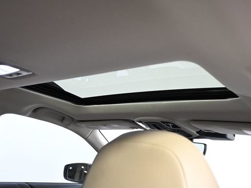 Certified 2025 Subaru Outback Limited image 17