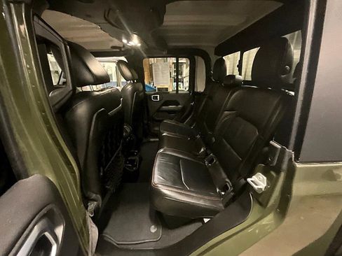 Used 2022 Jeep Gladiator Mojave w/ Cold Weather Group image 25