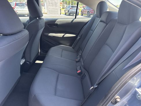 Used 2024 Toyota Corolla LE FWD image 6