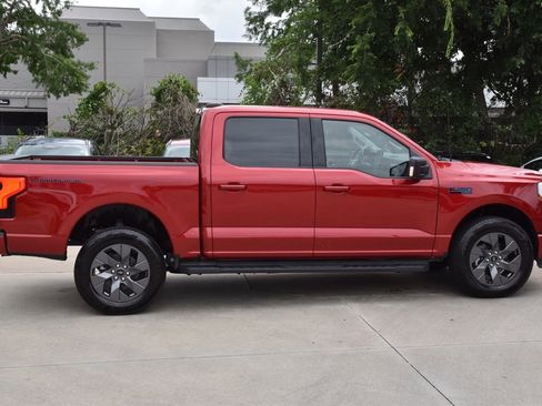 Certified 2025 Ford F150 Lightning Flash AWD/4WD image 6
