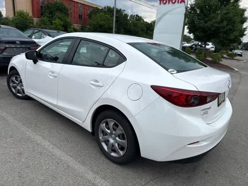 Used 2015 MAZDA MAZDA3 i Sport FWD image 5