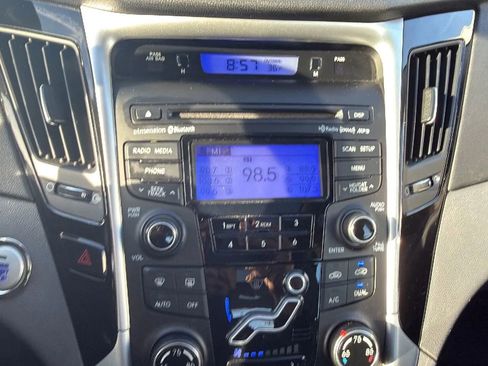 Used 2012 Hyundai Sonata Limited image 21