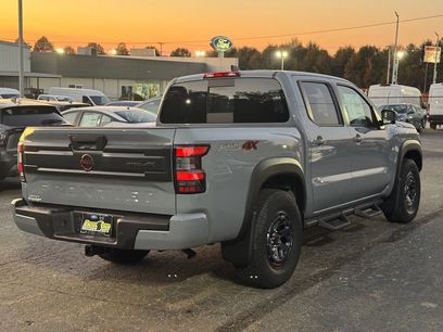 New 2026 Nissan Frontier PRO-4X w/ Pro-4x Convenience Package