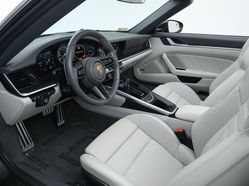Used 2022 Porsche 911 Turbo S AWD/4WD image 25
